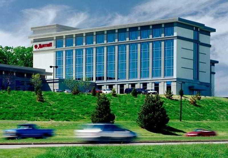 Hotel Milwaukee Marriott West Waukesha Exterior foto
